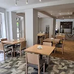 Moderna Bed & Breakfast