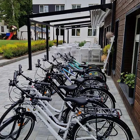 ベッド・アンド・ブレックファスト Moderna