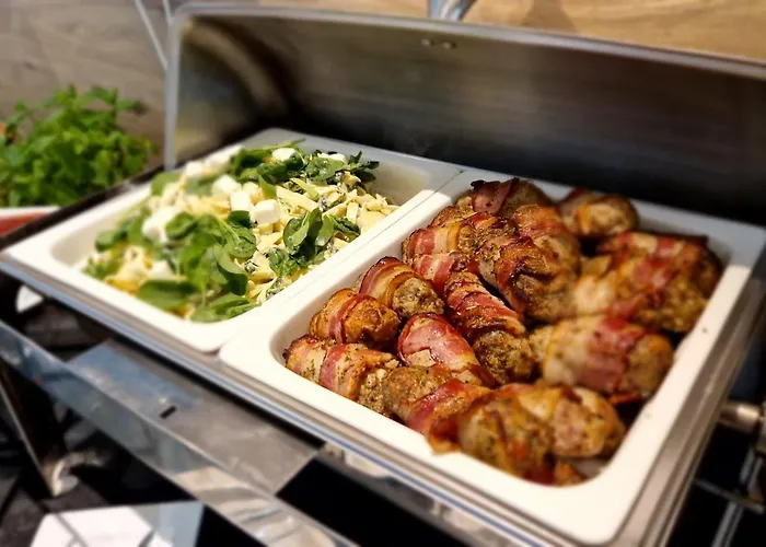 Moderna Nocleg ze śniadaniem